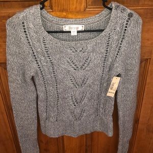 Brand new Decree sweater